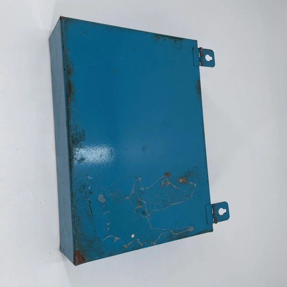 Steel‎ Wall Mount First Aid Kit White Cross Lab Factory Industrial Film Prop Vtg